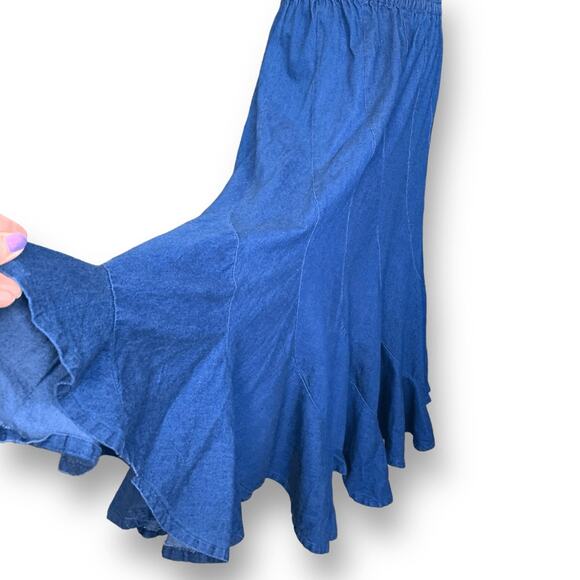 90s Alfredo’s Wife Denim Maxi Skirt Blue Tiered Flowy Boho Medium Wash Jean - Picture 3 of 9
